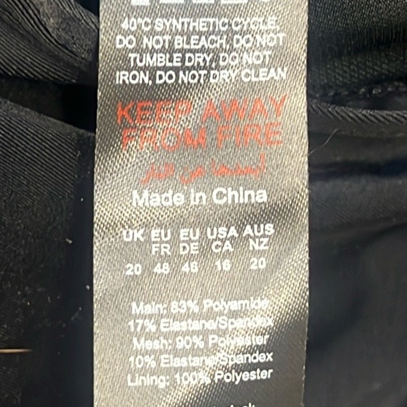 Boohoo Plus NWT Control Halterneck Swimsuit Black Size 16 - Picture 14 of 15